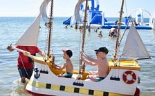 Единственный в стране детский пляж открыт в Крыму Единственный в стране детский пляж открыт в Крыму